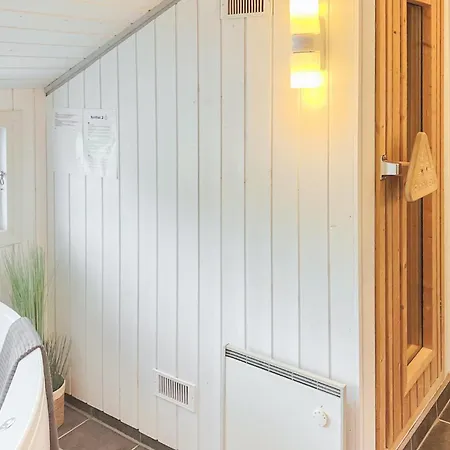 Gorgeous In Vaeggerlose With Sauna *